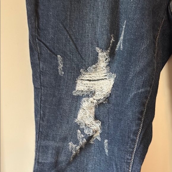 Judy Blue Ankle Cropped Distressed Blue Jeans - Picture 2 of 7